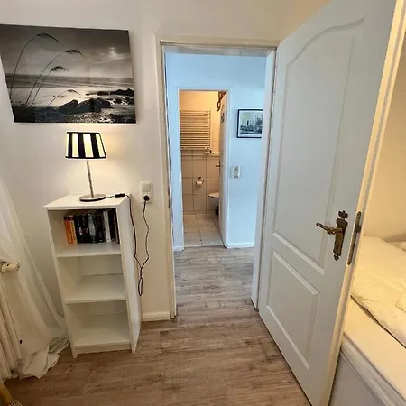 Krabbe-backbord Terrassenhaus בוסום